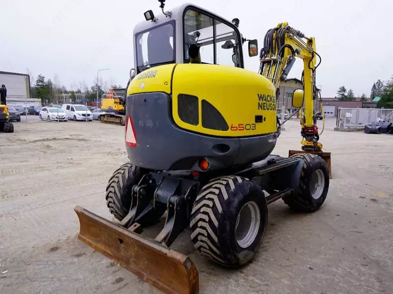 Колесные экскаватор WACKER 6503 ENGCON PIHDEILLÄ