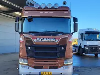   Шасси грузовика Scania R730 6X2