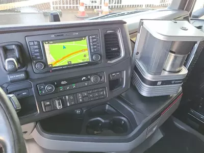 Шасси грузовика Scania R730 6X2