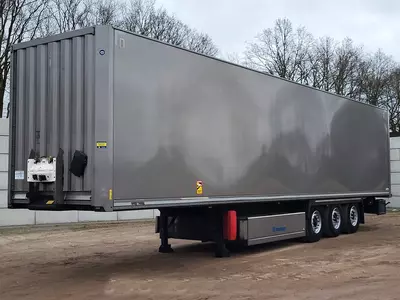 Закрытый полуприцеп Krone SD (97 m³)