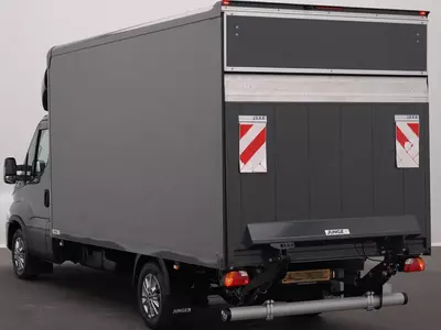  Iveco Daily 35S21 yopiq furgoni - 