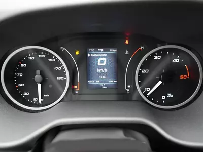 Закрытый фургон Iveco Daily 35S21