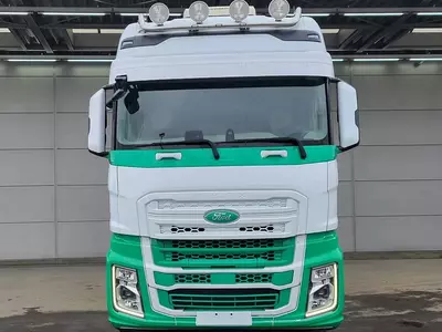 Тягач Ford F-Max 500 4X2