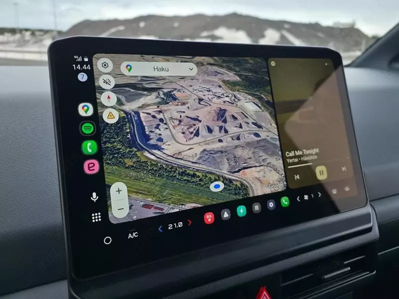 Электрический фургон Kia PV5 Earth