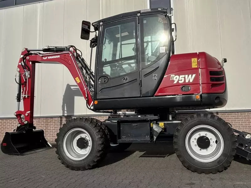Колесные экскаватор Yanmar B95W