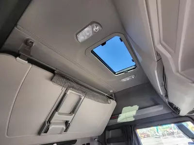 Тягач Scania S660