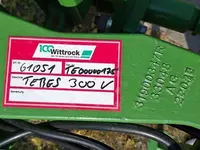  Amazone teres 300 v 5+0 plugi - Pluglar