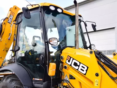 JCB 3CX Sitemaster TURBO ekskavator-yuklagichlari