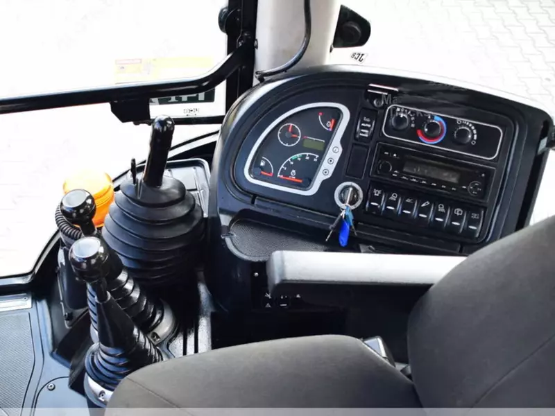 JCB 3CX Sitemaster TURBO ekskavator-yuklagichlari