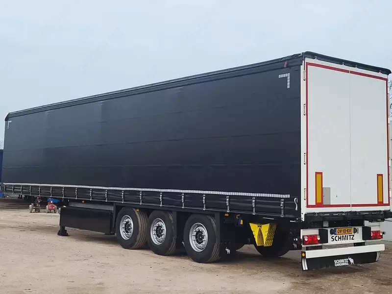 Yopiq yarim tirkama Schmitz SCB*S3T (91 m3)