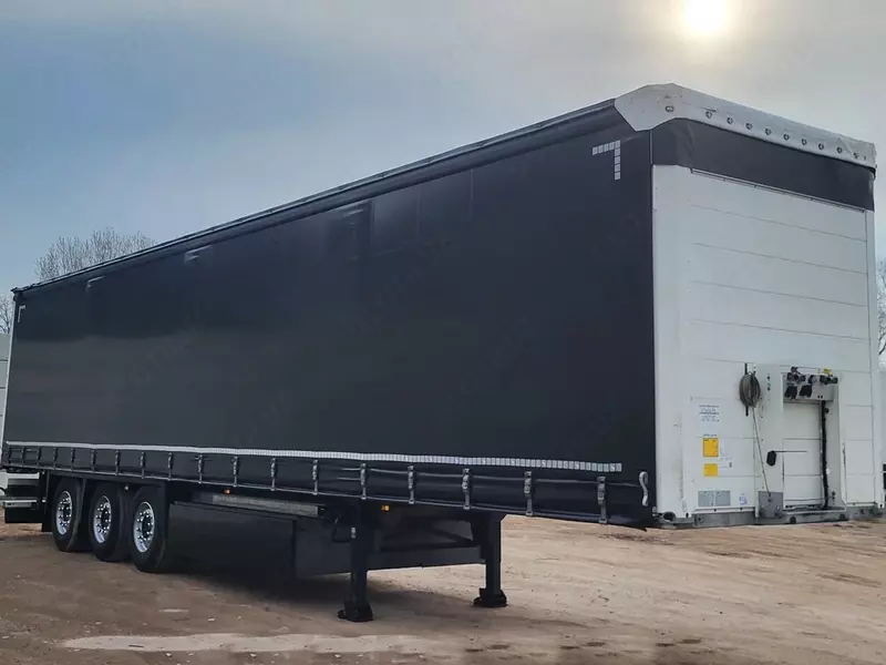 Yopiq yarim tirkama Schmitz SCB*S3T (91 m3)