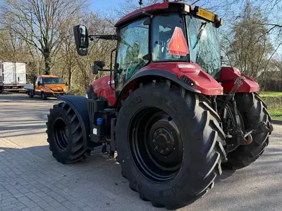 Трактор колесный Case 110 Luxum 110