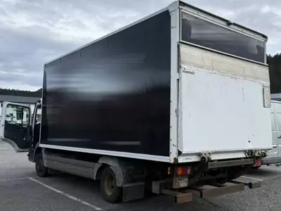 Грузовые фургоны Mercedes-Benz 818 L