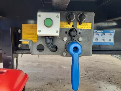 Закрытый полуприцеп Kässbohrer XS (92 m³)