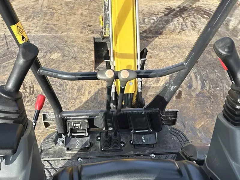 Мини-экскаватор Yanmar VIO17