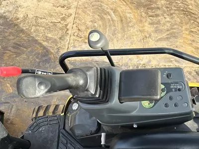 Мини-экскаватор Yanmar VIO17