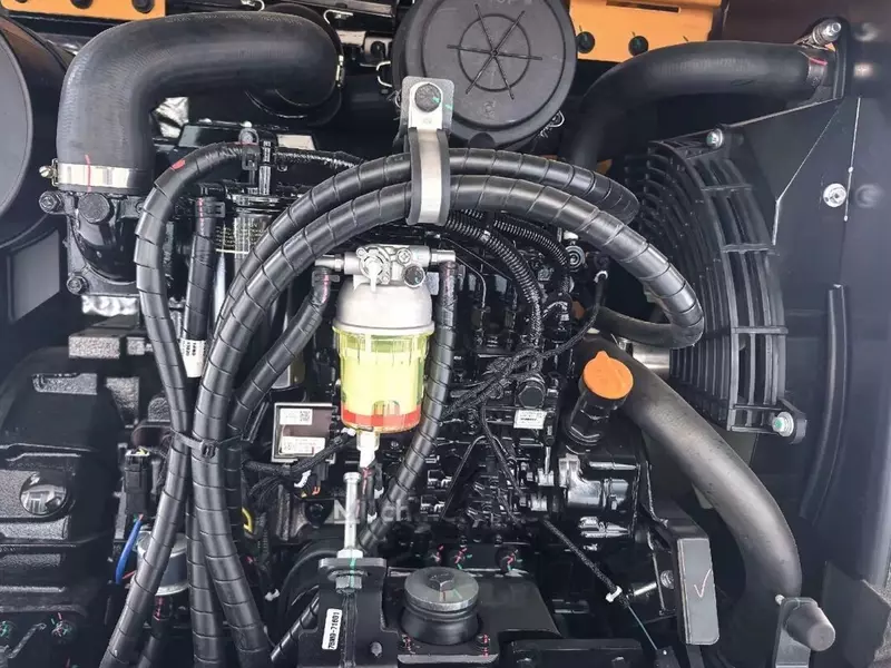 Yangi g‘ildirakli Hyundai HW60 ekskavatori (Xitoy)