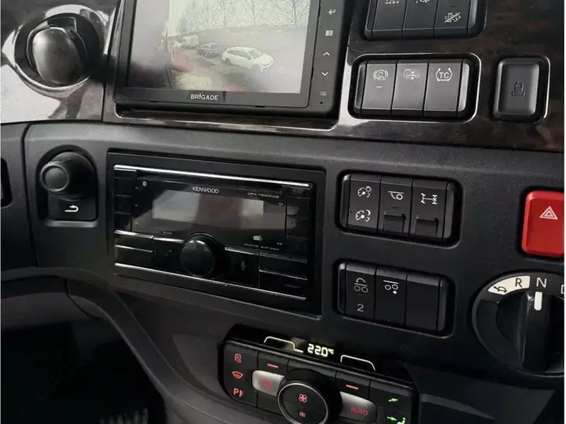 Тягач DAF XF 530 FTS Retarder