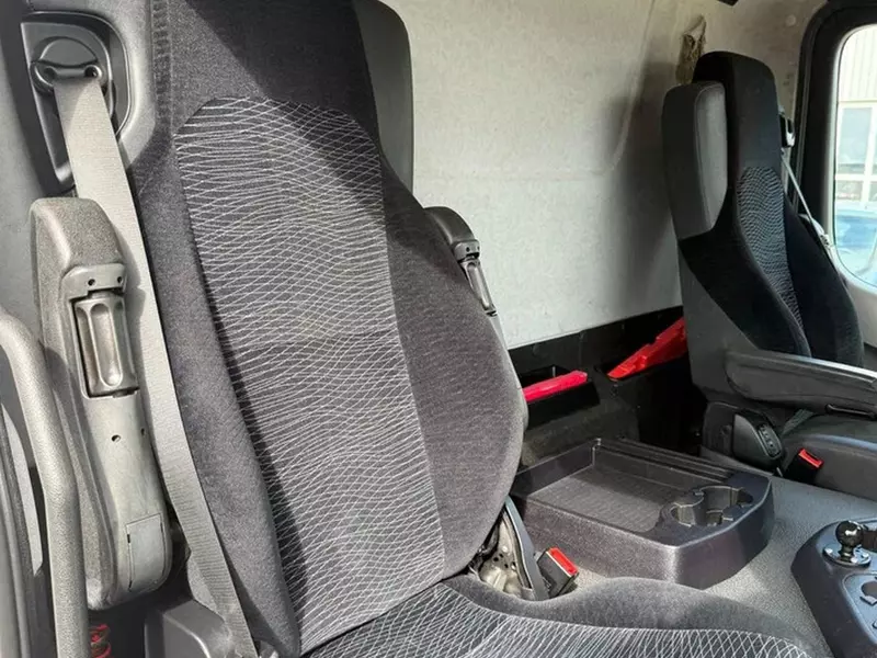 Грузовые Mercedes-Benz Antos 1830 Frigoblock