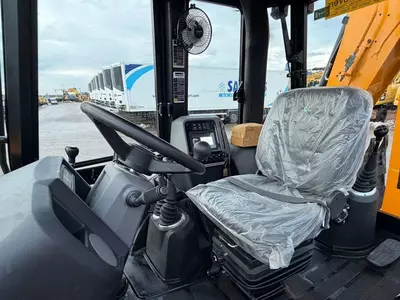 Экскаваторы-погрузчики JCB 3DX 4x4