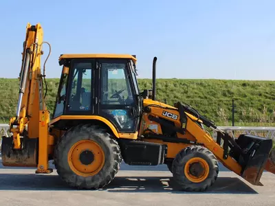 Экскаваторы-погрузчики JCB 3DX