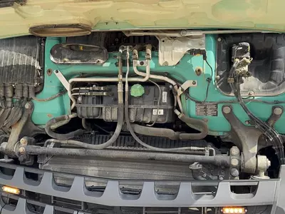 Самосвал Mercedes-Benz Arocs 3248 8X4