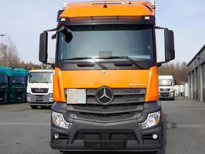Грузовые Mercedes-Benz Actros 2545 / 62 MP5 / Full ADR