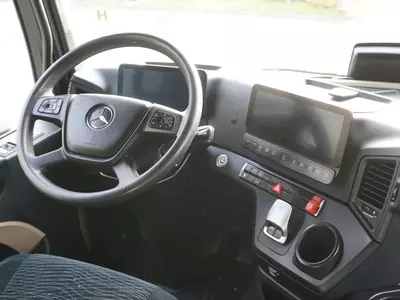 Грузовые Mercedes-Benz Actros 2545 / 62 MP5 / Full ADR