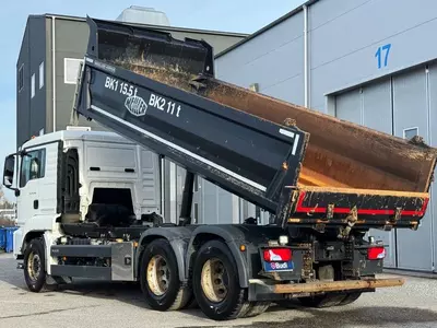 Самосвал MAN TGS 28.360