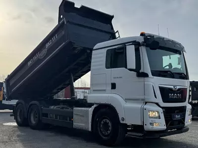Самосвал MAN TGS 28.360