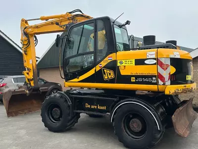 Колесный экскаватор JCB JS 145 W