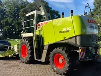   Claas Jaguar 900 Speedstar yem-xashak yig‘ish kombayni