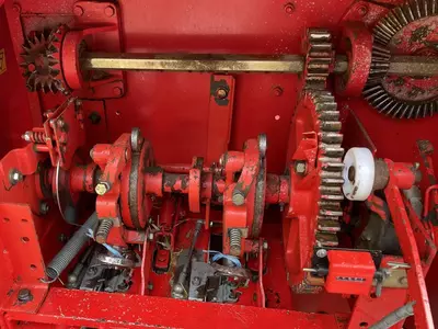 Пресс-подборщик Welger AP 830