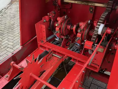 Пресс-подборщик Welger AP 830