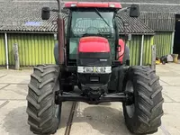   Колесный трактор Case IH MXU125