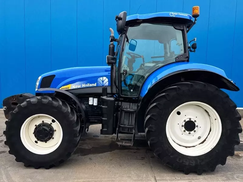 New Holland T6080 g‘ildirakli traktori