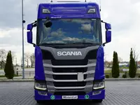   Грузовой автомобиль Scania S450
