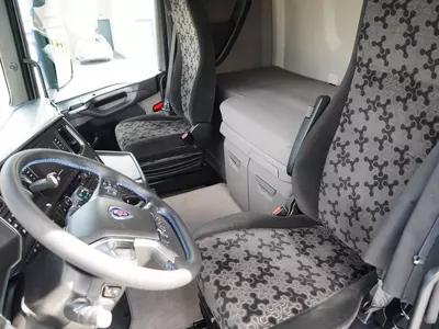 Scania S450 yuk mashinasi