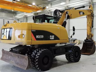 Колесный экскаватор Caterpillar M322D