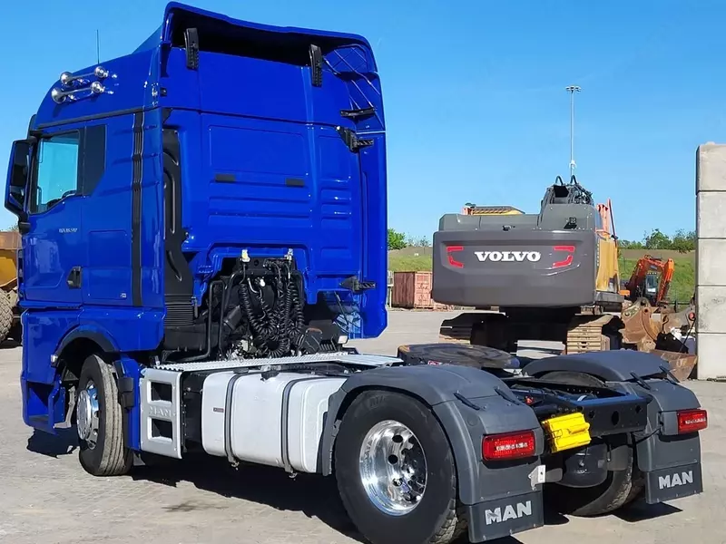 Тягач MAN TGX 18.510