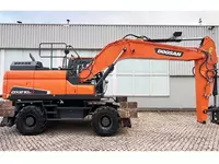  Doosan DX 210 W-5 g‘ildirakli ekskavatori Fresh online©️