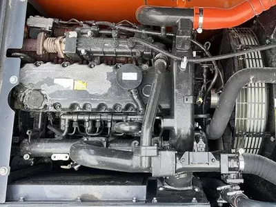 Doosan DX 210 W-5 g‘ildirakli ekskavatori