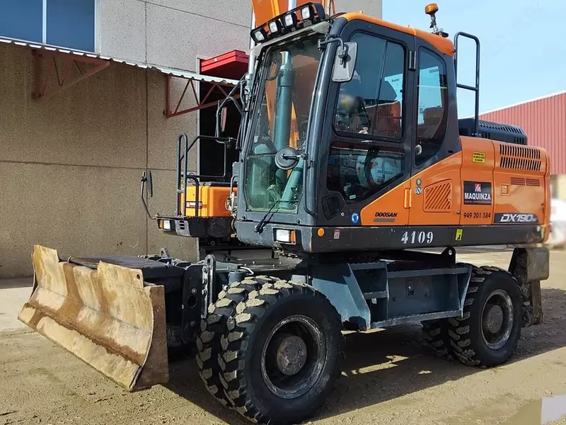 Doosan DX190W-5 g‘ildirakli ekskavatori