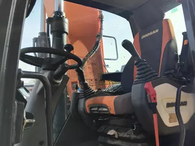 Doosan DX190W-5 g‘ildirakli ekskavatori