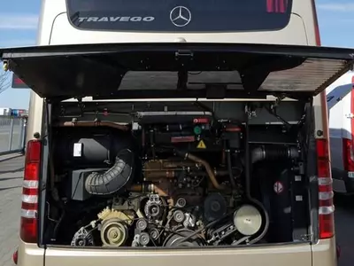 Туристический автобус MERCEDES-BENZ / TRAVEGO 16 RHD-M