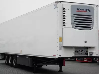 Полуприцеп-рефрижератор SCHMITZ CARGOBULL