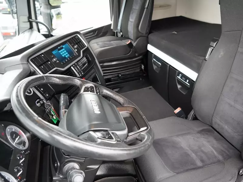 Tyagach IVECO S-WAY / 510 / RETARDER / KLIMA POSTOJOWA / EUR