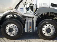  MERCEDES AROCS 3240 avtobeton aralashtirgichi - Fresh online©️