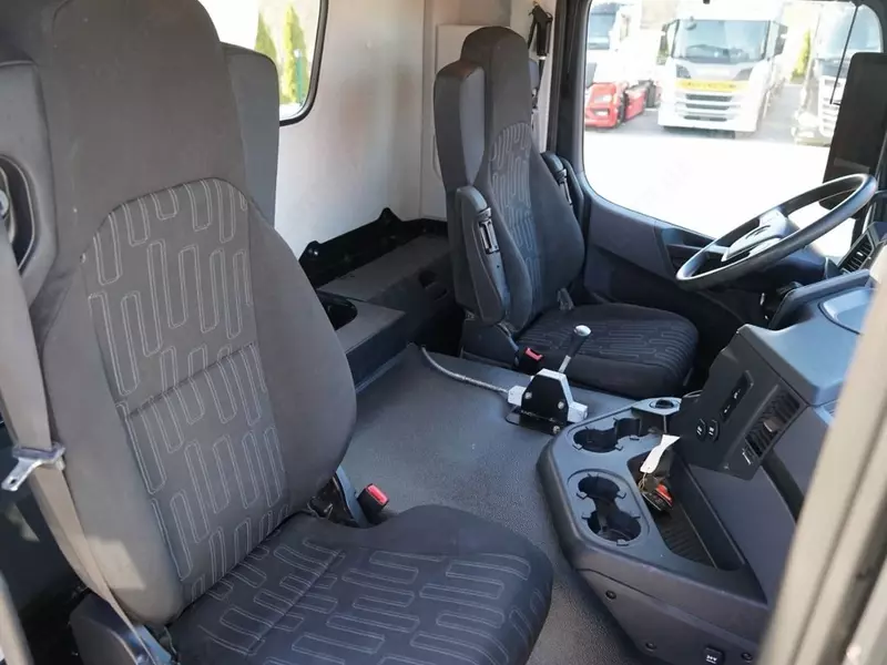 Автобетоносмеситель MERCEDES AROCS 3240