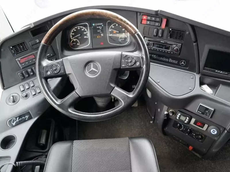 MERCEDES-BENZ / GLORY / ERENER sayyohlik avtobusi